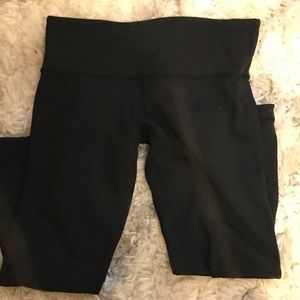 Lululemon black leggings size 6